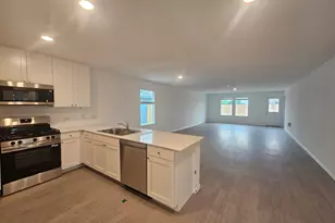 2329 Silvercloud Dr, Lockhart, TX 78644 - Photo 5