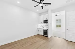 220 Reata Ridge Loop, Liberty Hill, TX 78642 - Photo 17