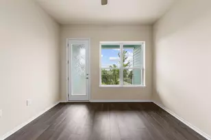 8601 W Gate Blvd, Austin, TX 78745 - Photo 7