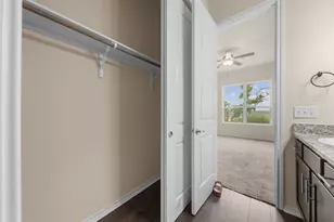 8601 W Gate Blvd, Austin, TX 78745 - Photo 23