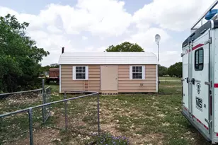 11946 Cr 2001, Lometa, TX 76853 - Photo 29