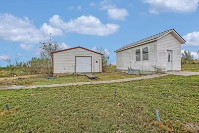 990 Cr 331, Granger, TX 76530 - Photo 17