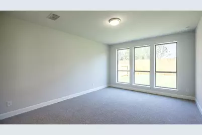 213 Adali Avenue, Georgetown, TX 78633 - Photo 9