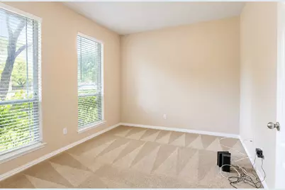 2070 Intrepid Drive, Buda, TX 78610 - Photo 9
