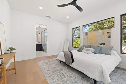 419 Hazeltine Drive, Lakeway, TX 78734 - Photo 19