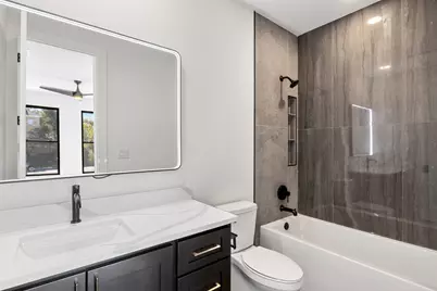 419 Hazeltine Drive, Lakeway, TX 78734 - Photo 35