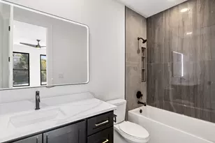 419 Hazeltine Dr, Lakeway, TX 78734 - Photo 35