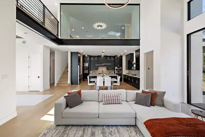 419 Hazeltine Drive, Lakeway, TX 78734 - Photo 11