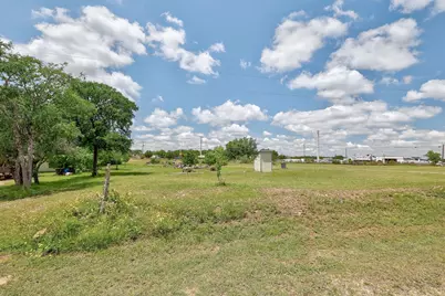 1351 County Road 257, Liberty Hill, TX 78642 - Photo 15