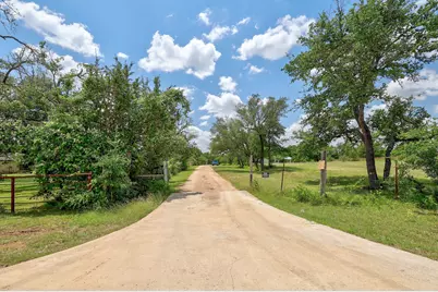 1351 County Road 257, Liberty Hill, TX 78642 - Photo 9