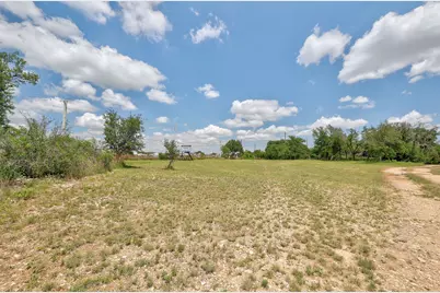 1351 County Road 257, Liberty Hill, TX 78642 - Photo 11