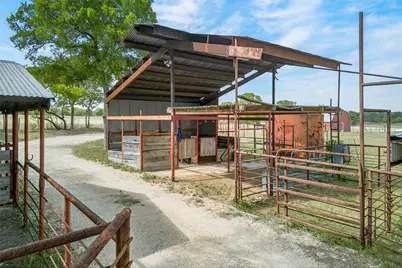1077 Burdette Wells Road, Lockhart, TX 78644 - Photo 7