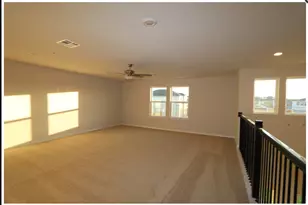 324 Terminus Trl, Liberty Hill, TX 78642 - Photo 3