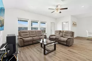 224 Sweetwater Crk Ln, Hutto, TX 78634 - Photo 3