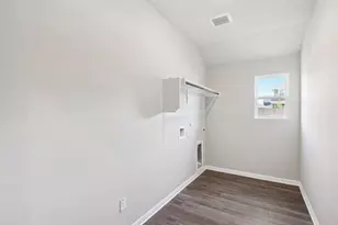 204 Pico St, Hutto, TX 78634 - Photo 11