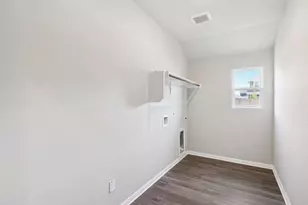 204 Pico St, Hutto, TX 78634 - Photo 11