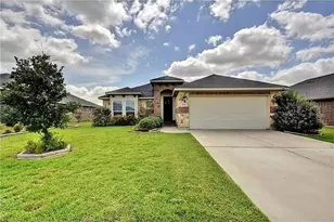 1008 Blackman Ct, Hutto, TX 78634 - Photo 1