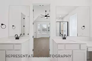 125 Three Oaks Ln, Georgetown, TX 78628 - Photo 9
