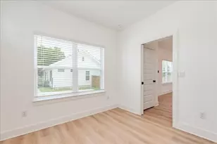 525 S Main St, Kyle, TX 78640 - Photo 19