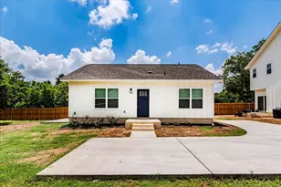 525 S Main St, Kyle, TX 78640 - Photo 27