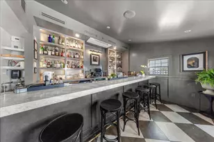 313 W 17th St, Austin, TX 78701 - Photo 37