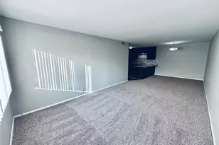601 W 11th St, Austin, TX 78701 - Photo 17
