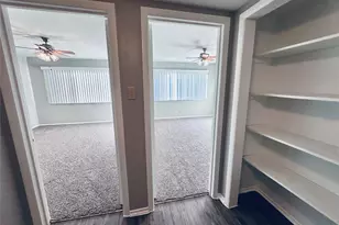 601 W 11th St, Austin, TX 78701 - Photo 11