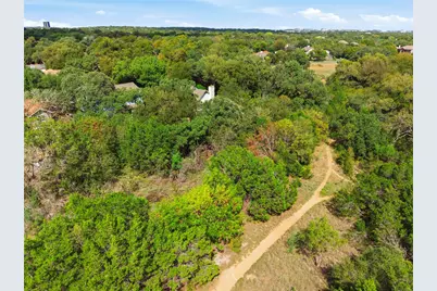8103 Doe Meadow Drive, Austin, TX 78749 - Photo 37