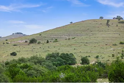 292 N Scenic Hills Court, Blanco, TX 78606 - Photo 5