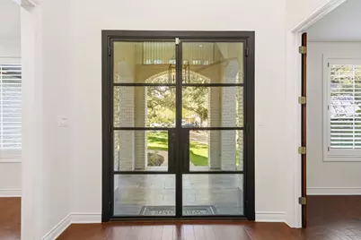 1213 Grosvener Court, Austin, TX 78746 - Photo 3