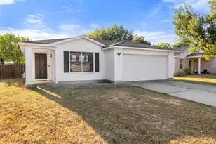 222 Bryant Dr, Bastrop, TX 78602 - Photo 3