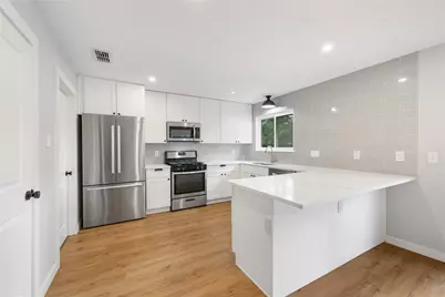 7505 Burly Oak Circle, Austin, TX 78745 - Photo 7