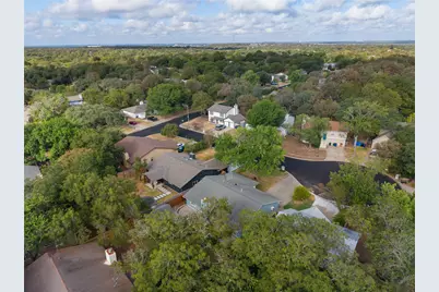 7505 Burly Oak Circle, Austin, TX 78745 - Photo 25