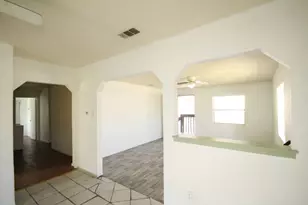 5204 Guadalupe St, Austin, TX 78751 - Photo 9