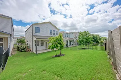 7203 Travertine Spring Drive, Austin, TX 78744 - Photo 37
