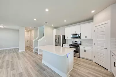 7203 Travertine Spring Drive, Austin, TX 78744 - Photo 13