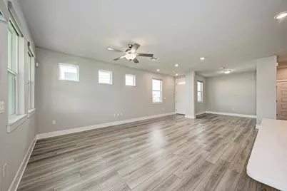 7203 Travertine Spring Drive, Austin, TX 78744 - Photo 11
