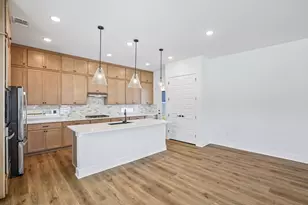 7501 Boyd Hvn Dr, Austin, TX 78744 - Photo 9