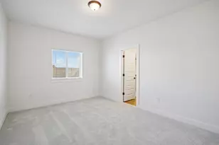 7501 Boyd Hvn Dr, Austin, TX 78744 - Photo 27