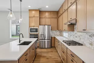 7501 Boyd Hvn Dr, Austin, TX 78744 - Photo 11