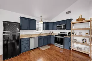 5898 River Oaks Dr, Kingsland, TX 78639 - Photo 11