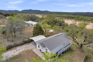 5898 River Oaks Dr, Kingsland, TX 78639 - Photo 7