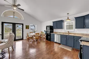 5898 River Oaks Dr, Kingsland, TX 78639 - Photo 15
