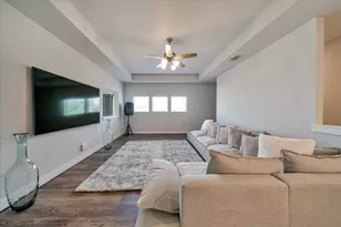 110 Gaston Dr, Bastrop, TX 78602 - Photo 7