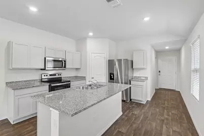 12317 Token Trail, Elgin, TX 78621 - Photo 9