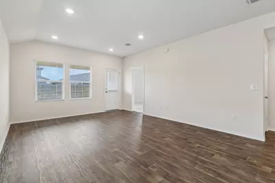 12317 Token Trail, Elgin, TX 78621 - Photo 5