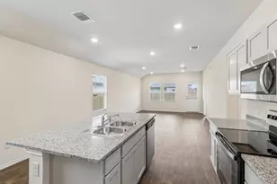 12317 Token Trl, Elgin, TX 78621 - Photo 11