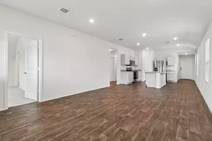 12317 Token Trl, Elgin, TX 78621 - Photo 7
