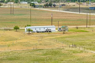5101 Co Rd 463, Elgin, TX 78621 - Photo 11