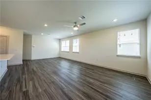 13708 Lubeck Dr, Pflugerville, TX 78660 - Photo 3